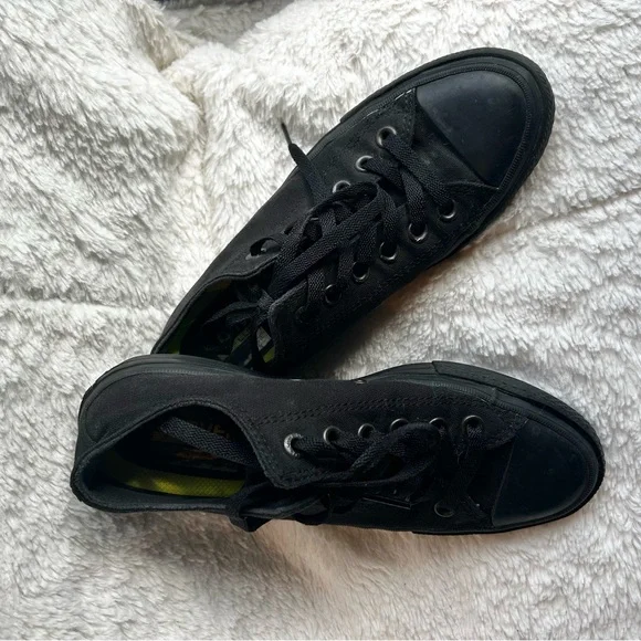 Chuck Taylor II low tops - Picture 3 of 6